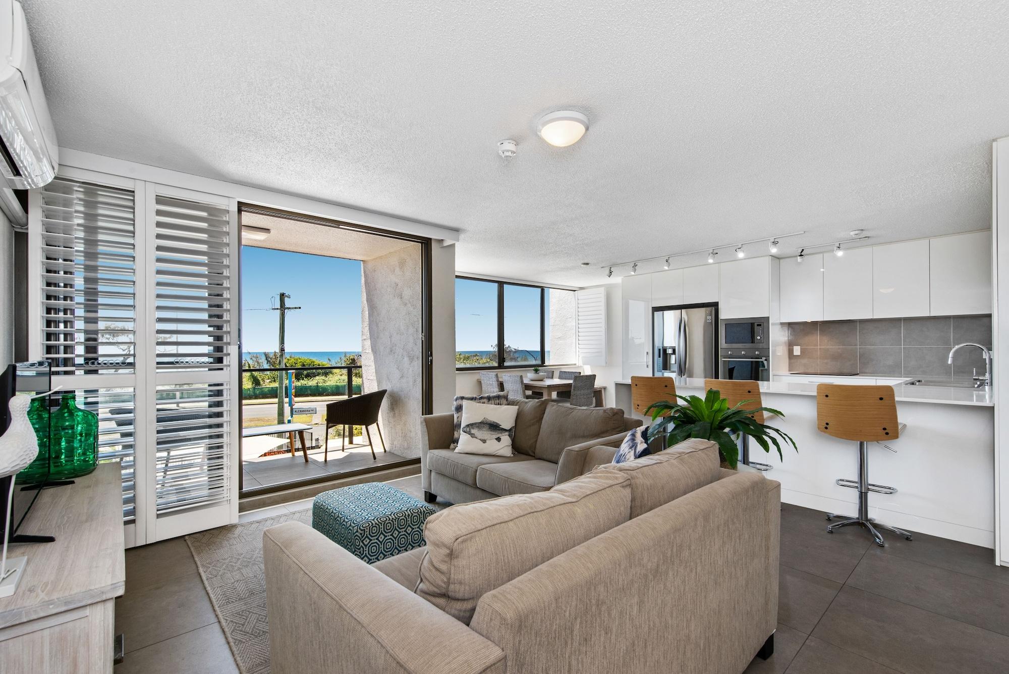 Mylos Holiday Apartments Alexandra Headland Exterior photo