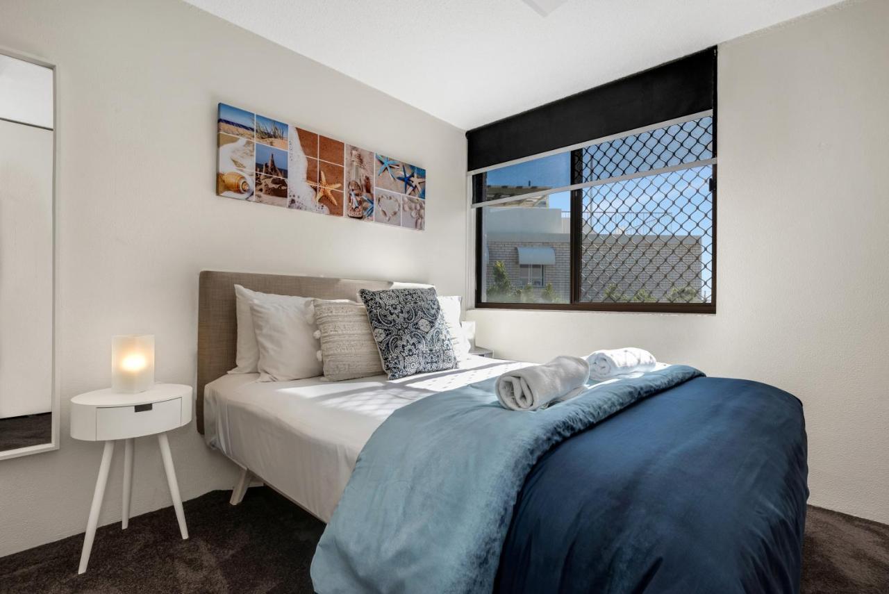 Mylos Holiday Apartments Alexandra Headland Exterior photo