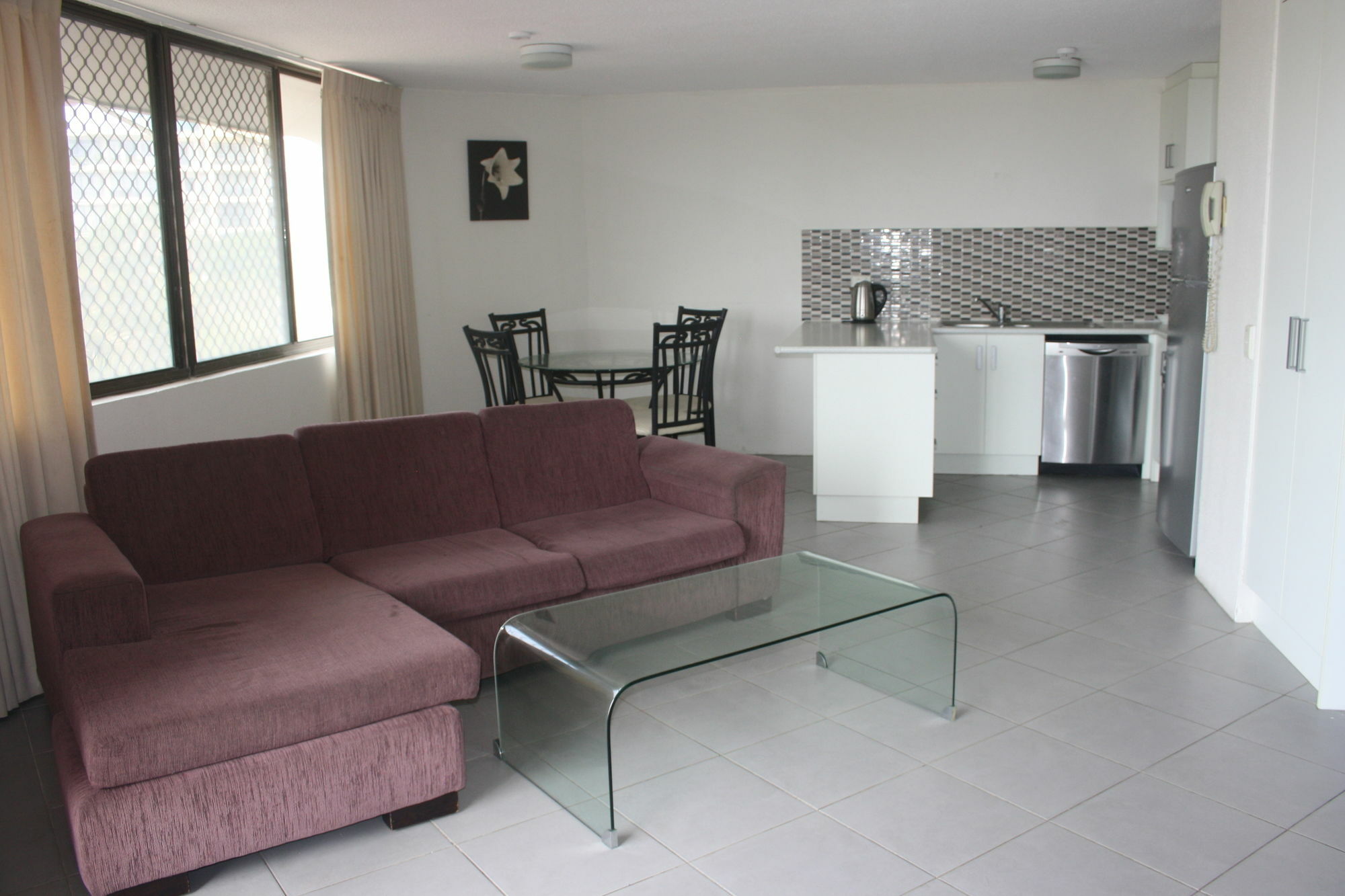 Mylos Holiday Apartments Alexandra Headland Exterior photo