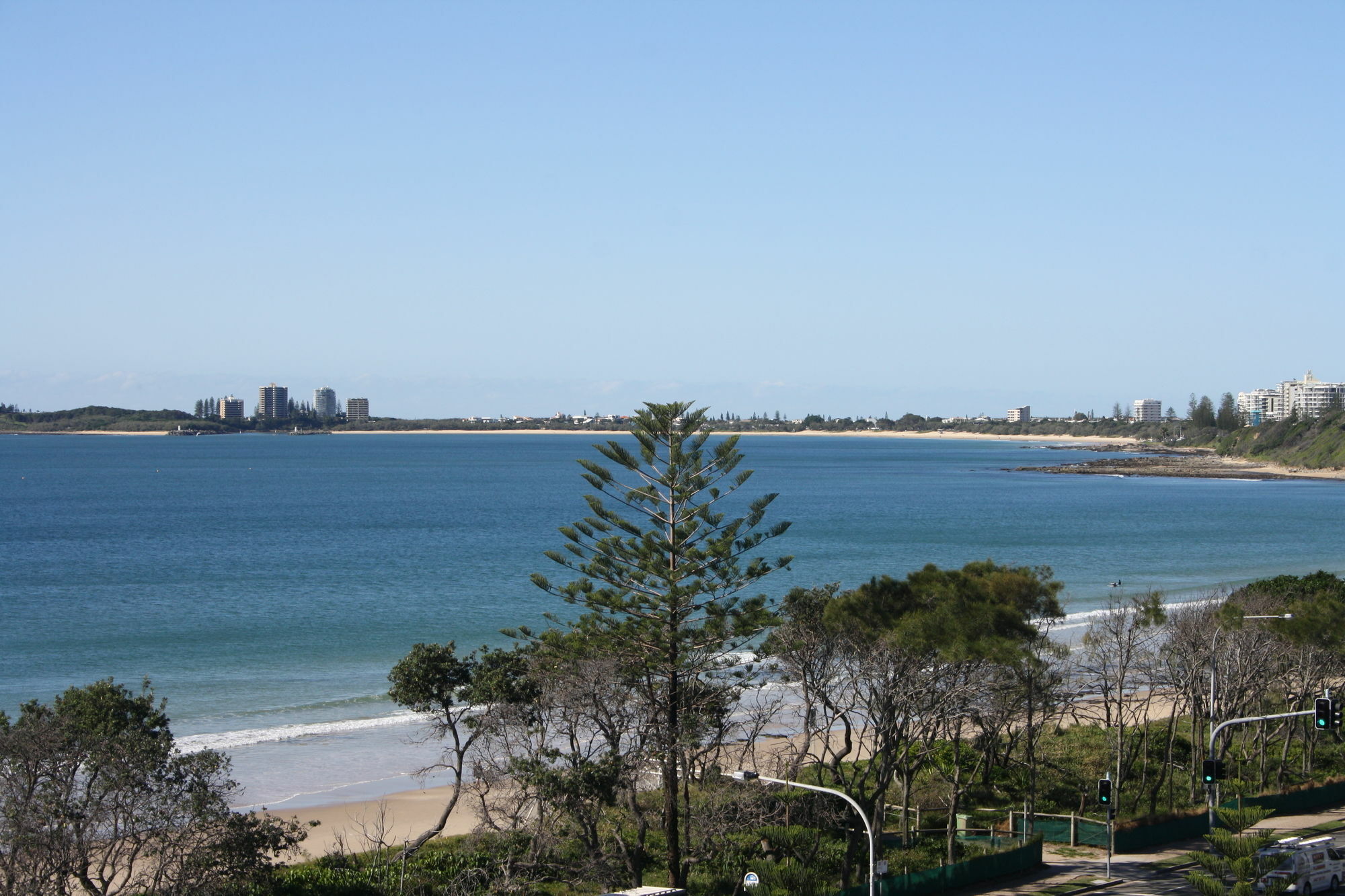Mylos Holiday Apartments Alexandra Headland Exterior photo