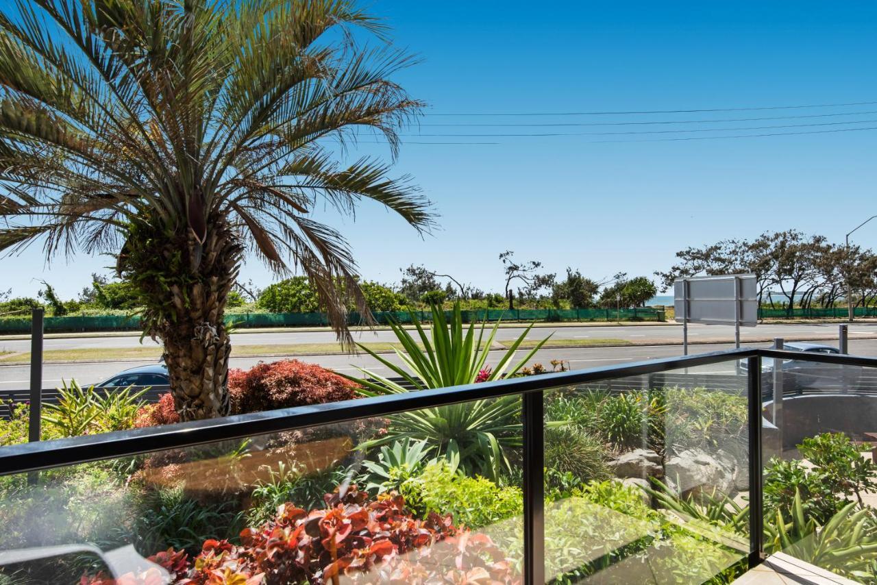 Mylos Holiday Apartments Alexandra Headland Exterior photo