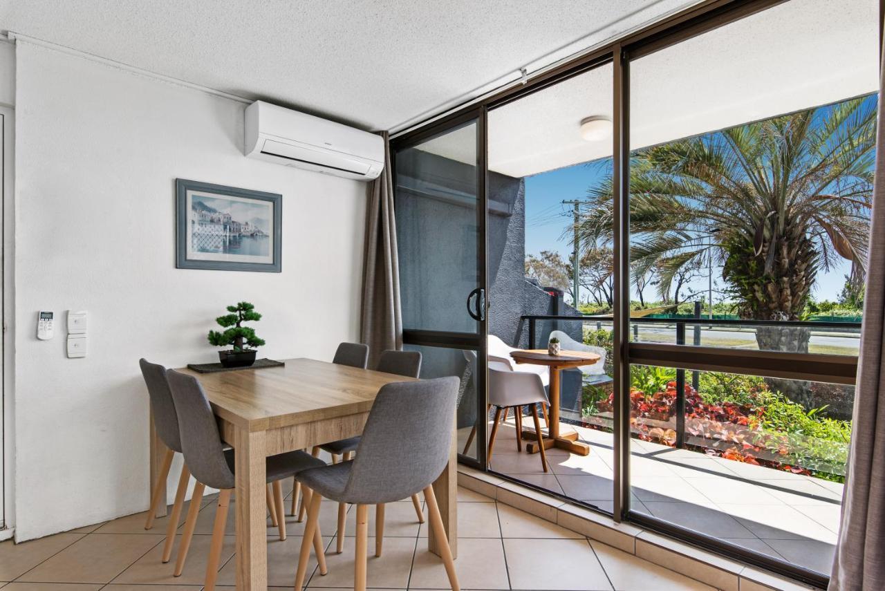 Mylos Holiday Apartments Alexandra Headland Exterior photo