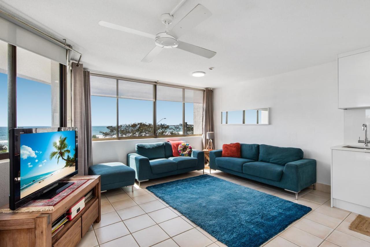 Mylos Holiday Apartments Alexandra Headland Exterior photo